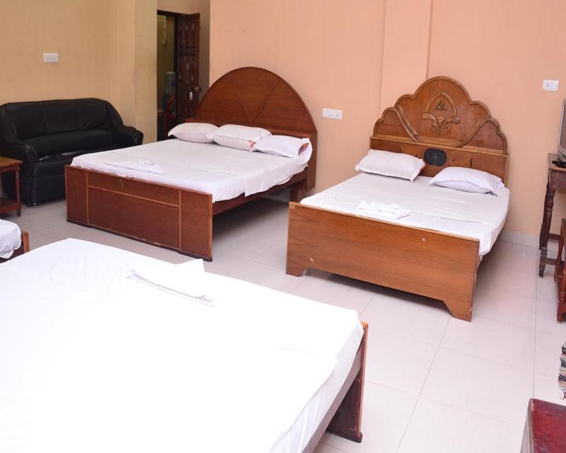 Hotel Soorya International Pondicherry Exteriör bild