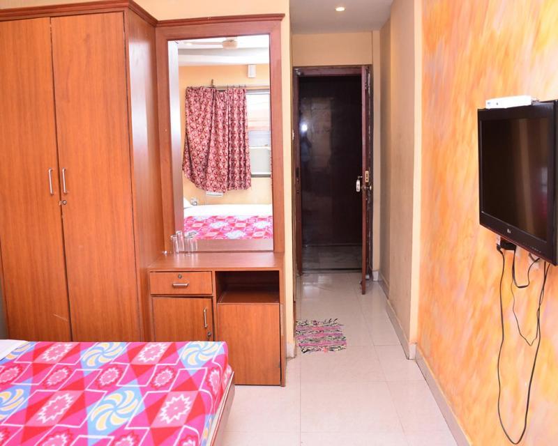 Hotel Soorya International Pondicherry Exteriör bild